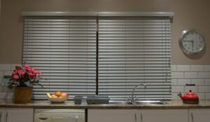 10 Reasons To Buy From Blindsdirect.co.za 2 order 31370 1 300x174 1