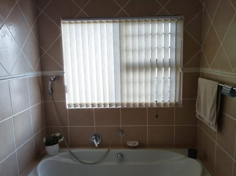 customer blinds installation