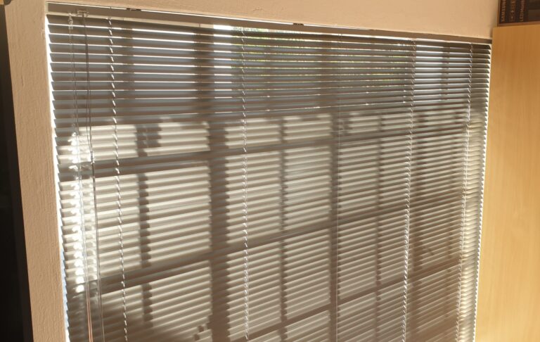 customer blinds installation