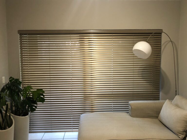 customer blinds installation
