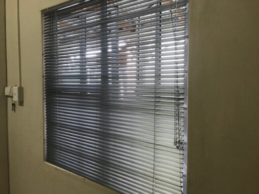 customer blinds installation