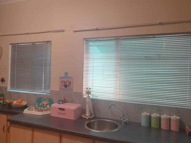 customer blinds installation