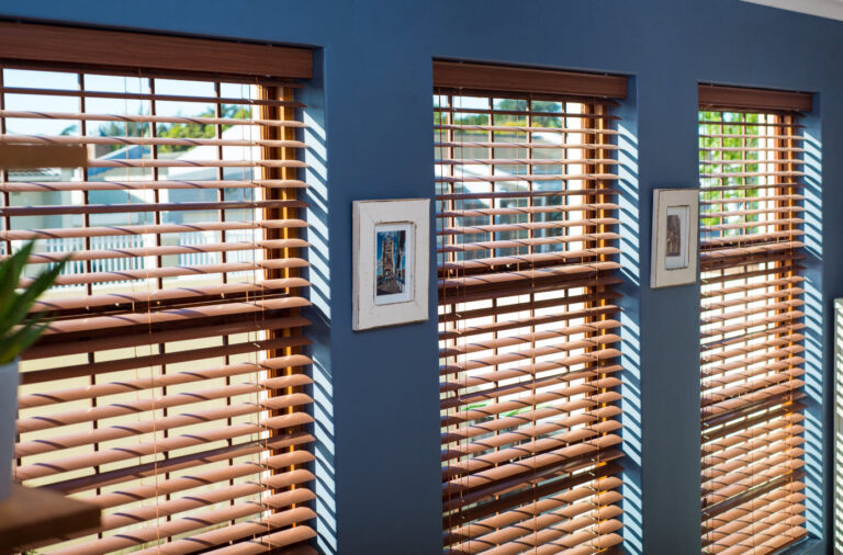 customer blinds installation