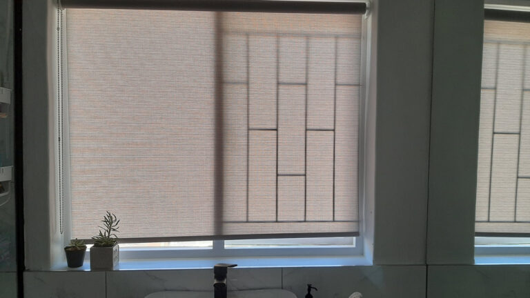 customer blinds installation