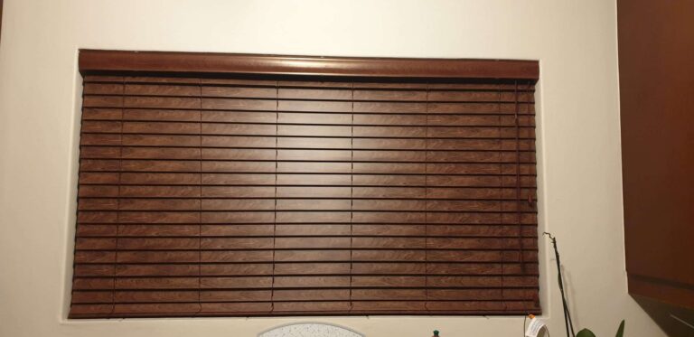 customer blinds installation