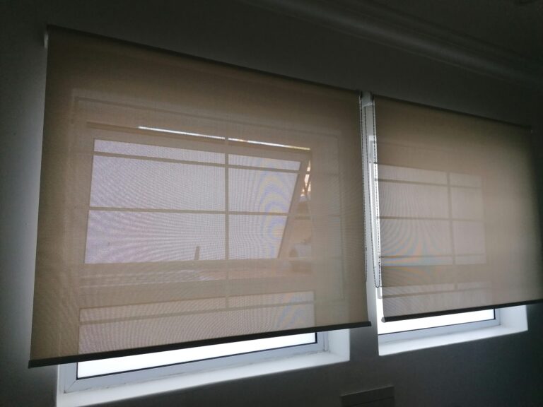 customer blinds installation