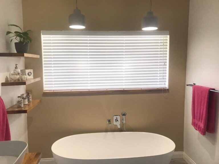 customer blinds installation