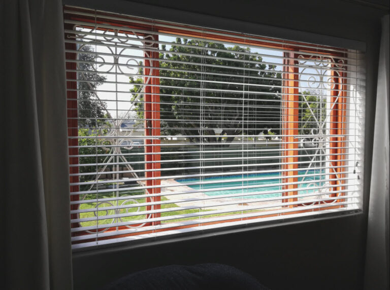 customer blinds installation