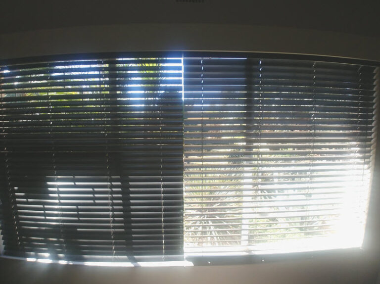 customer blinds installation