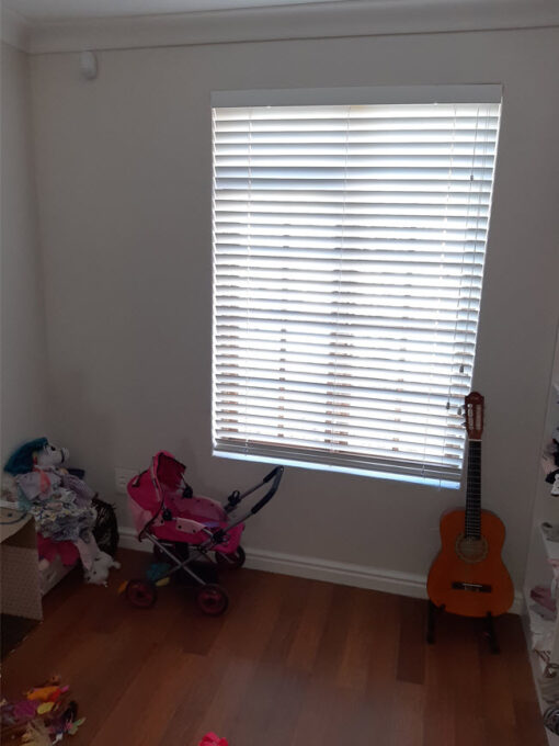 customer blinds installation