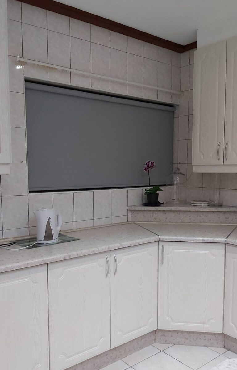 customer blinds installation