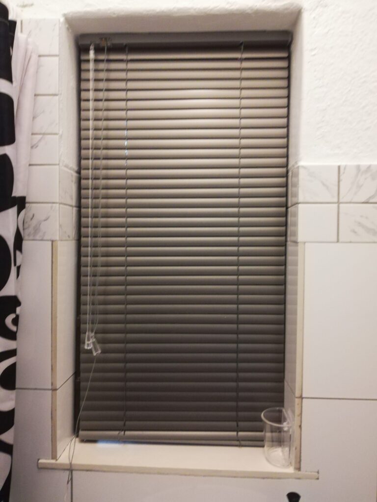 customer blinds installation