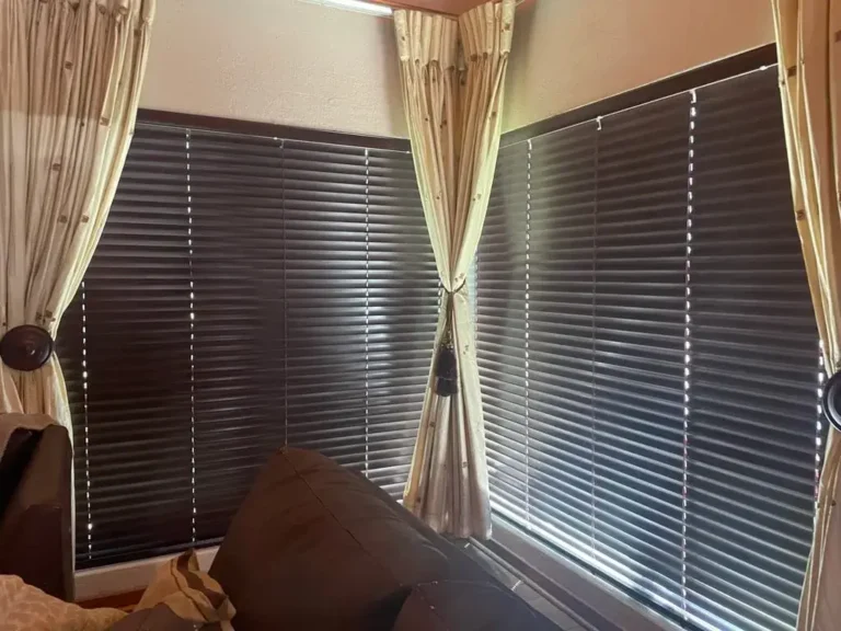 Aluwood 50mm Mahogany Lounge